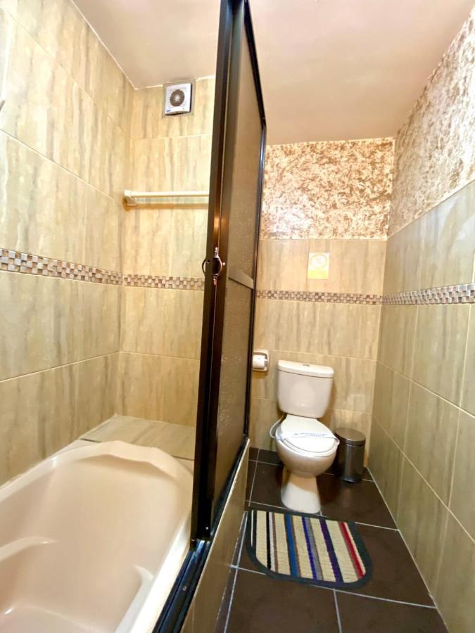 Las Tholas Hotel Уюни Екстериор снимка