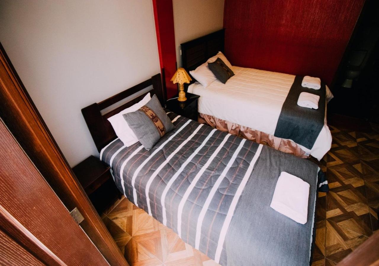 Las Tholas Hotel Уюни Екстериор снимка